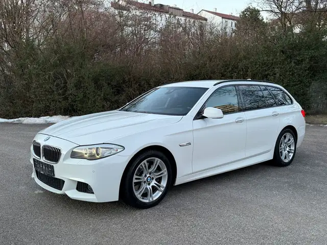 BMW 535 d xDrive Touring A Luxury Line Navi M-Packet