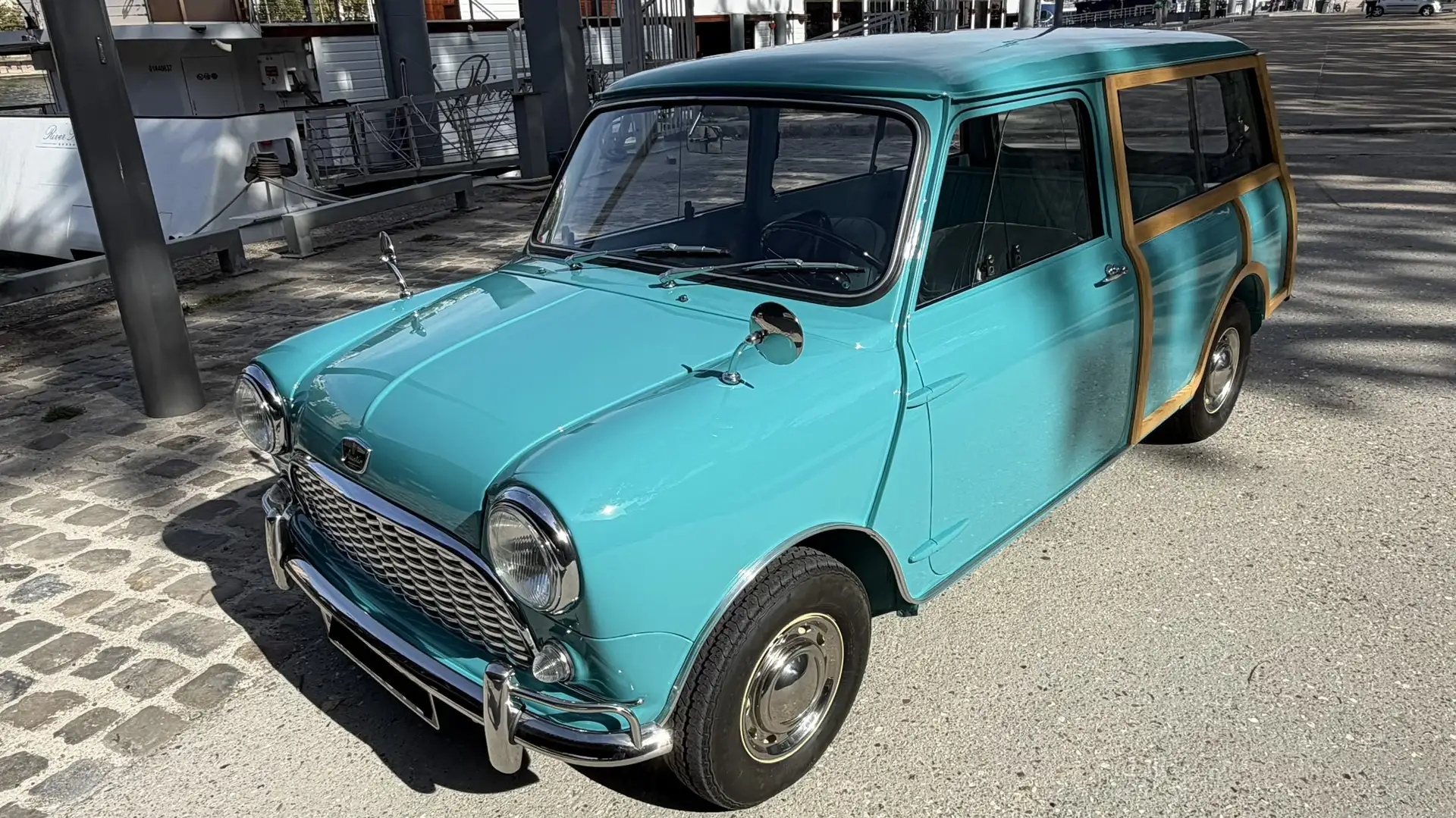 Austin Mini Countryman - 1