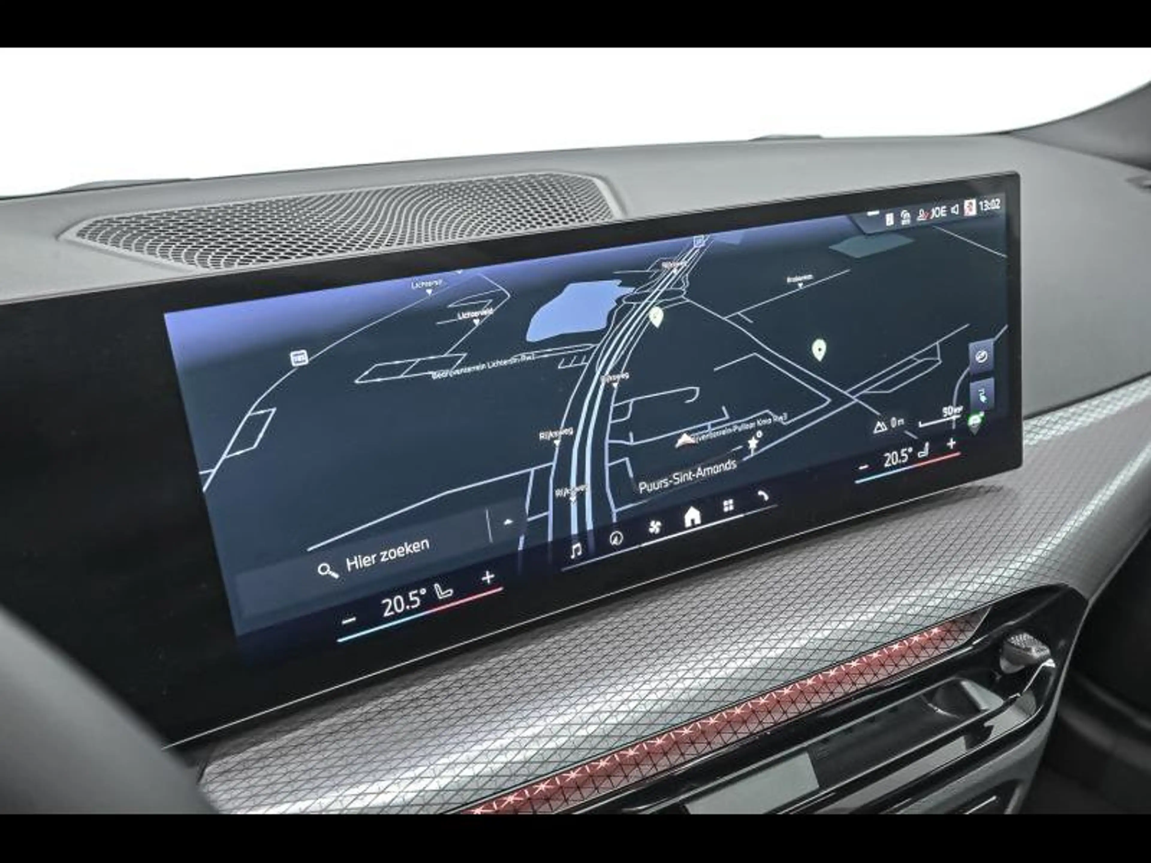 BMW i4 eDrive40 — photo 13