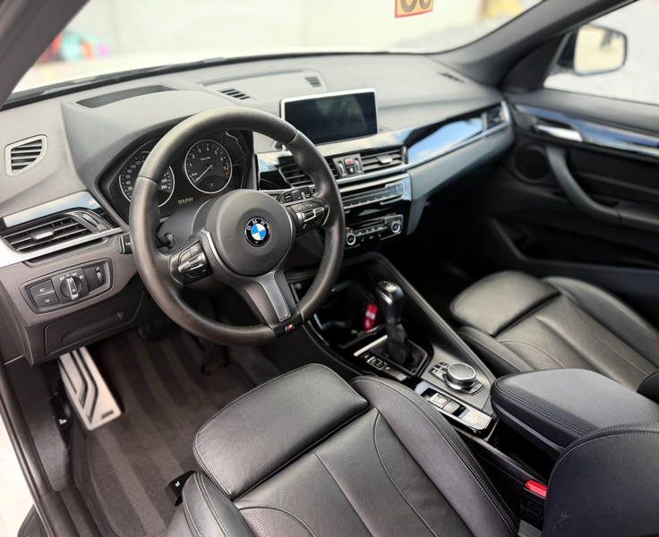 BMW X1 X1 1.5iA sDrive18 — photo 8