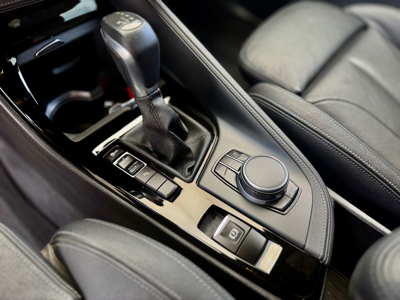 BMW X1 X1 1.5iA sDrive18 — photo 11