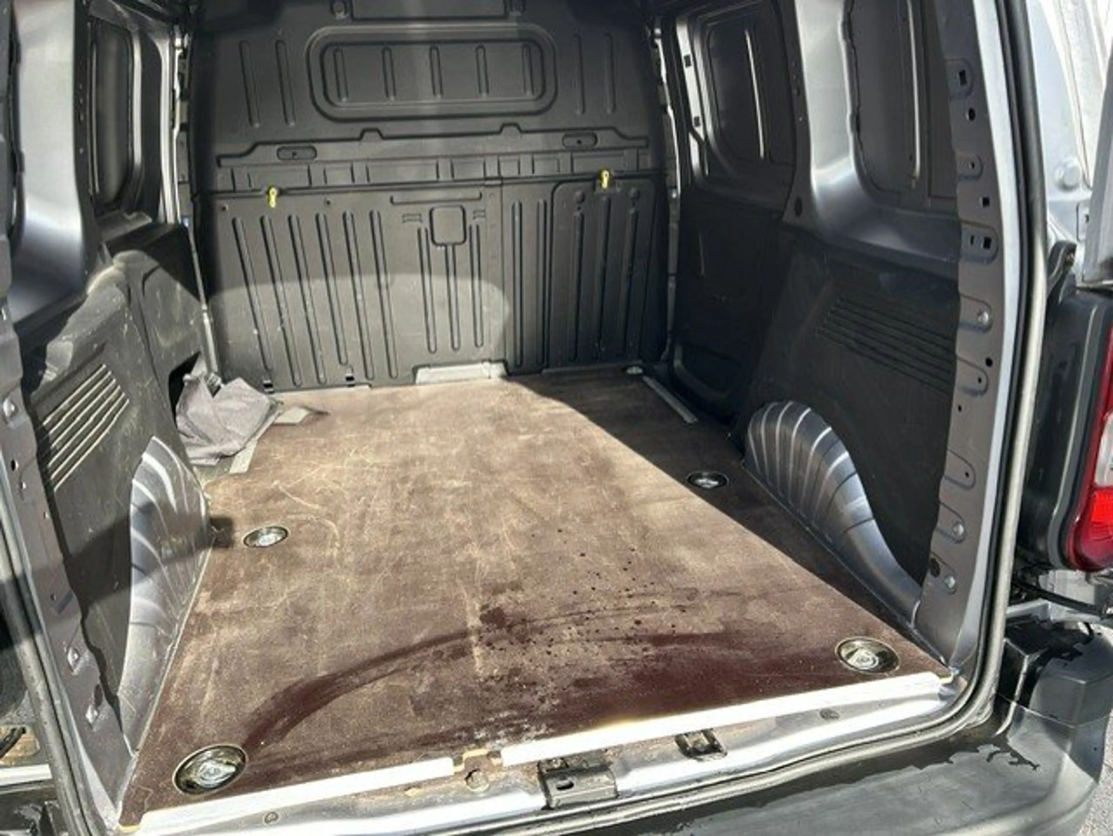 Opel Combo 1.6 TD Lengte 1 — photo 10