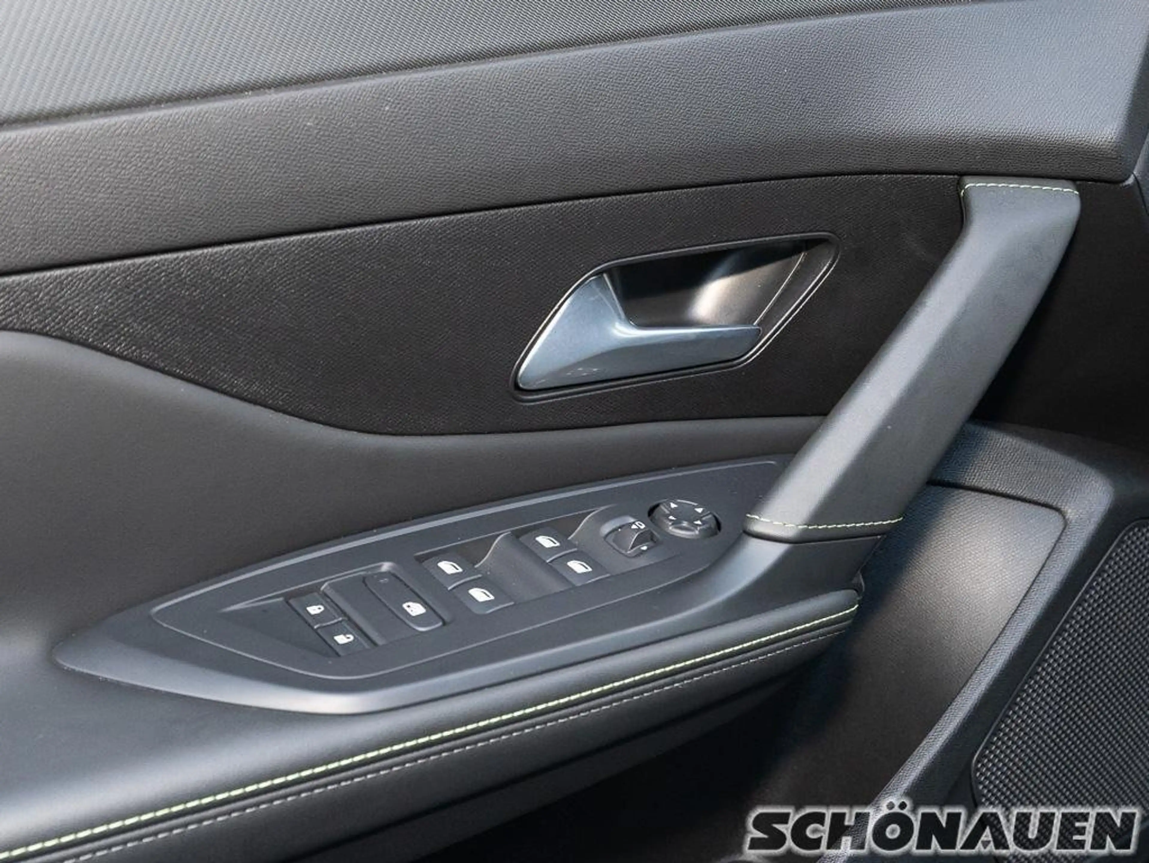 Peugeot 408 1.2 130 GT PureTech +360°+NAV+eHK+SHZ+ISO++ — photo 6
