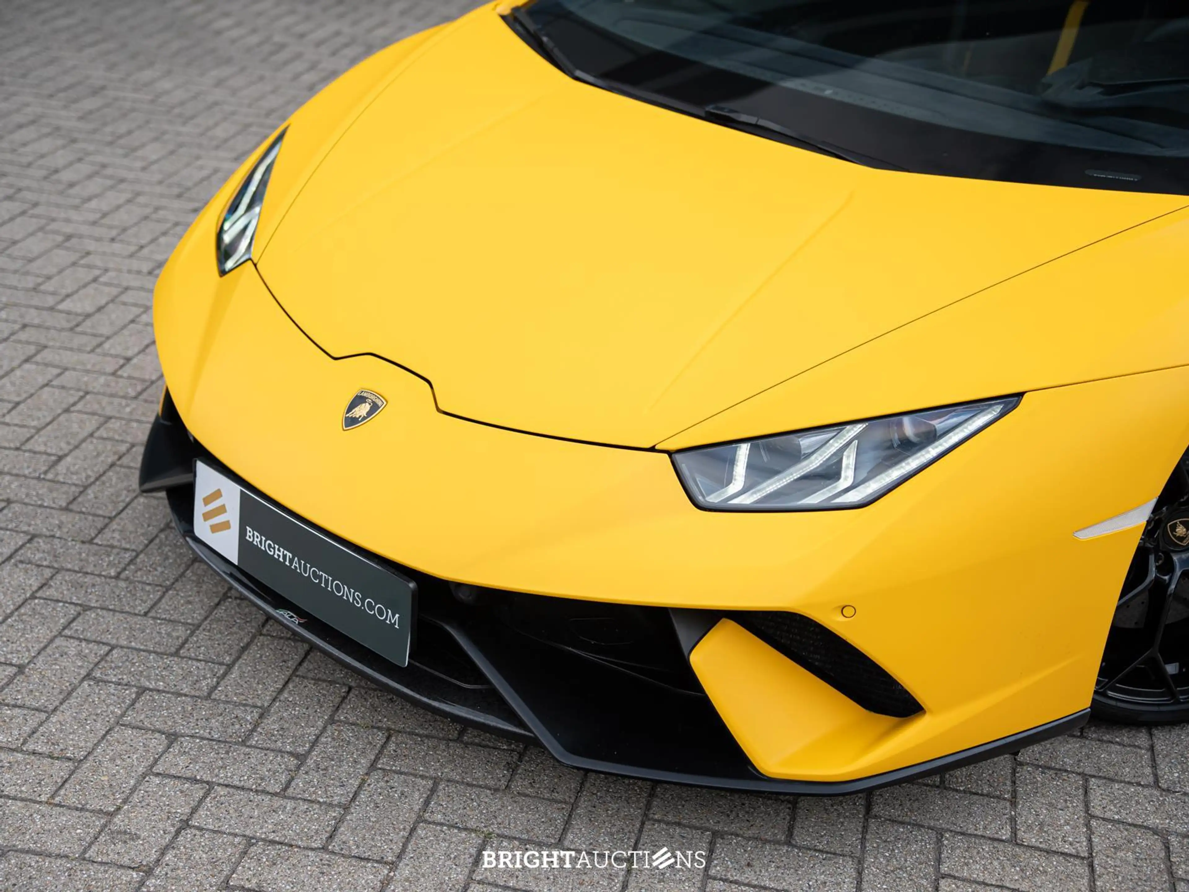 Lamborghini Huracán Performante LP640-4 5.2 V10 — photo 7