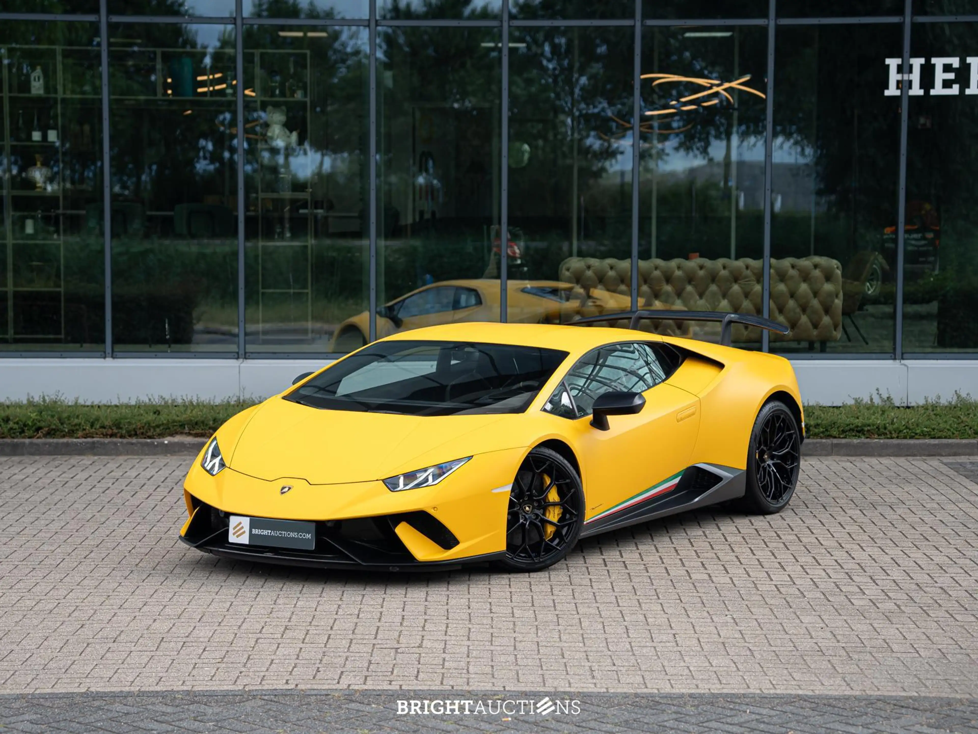 Lamborghini Huracán Performante LP640-4 5.2 V10 — photo 5