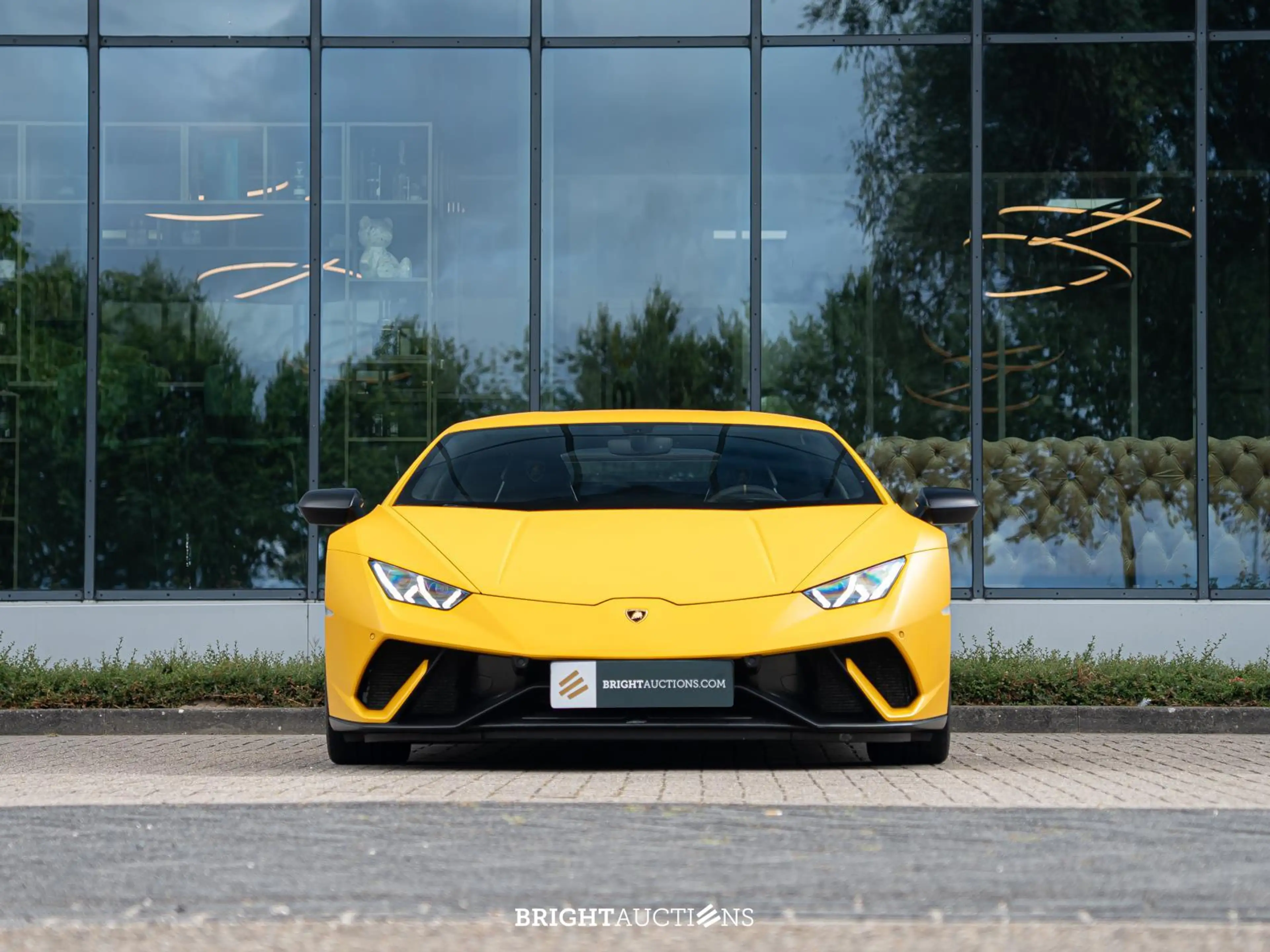 Lamborghini Huracán Performante LP640-4 5.2 V10 — photo 14