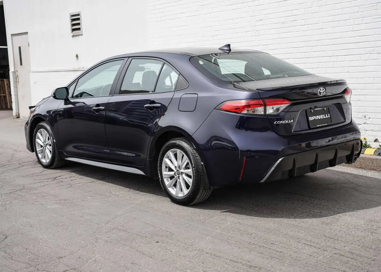 Toyota Corolla снимка Toyota Corolla
