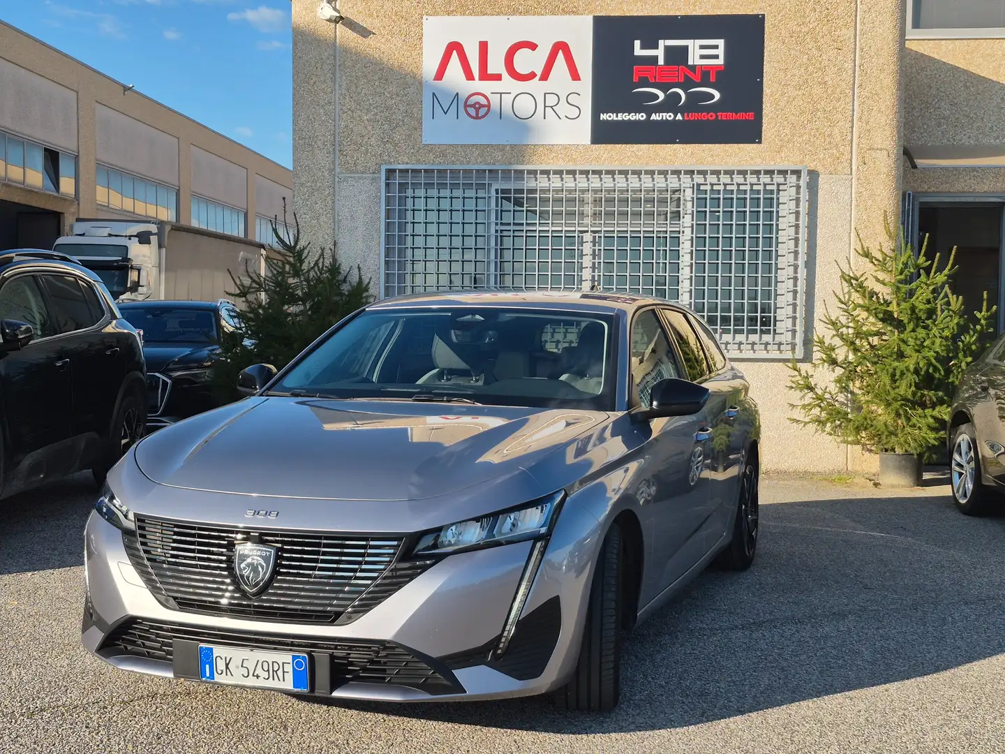 Peugeot 308 SW 1.5 bluehdi Allure Pack s&s 130CV automatica Grau - 1
