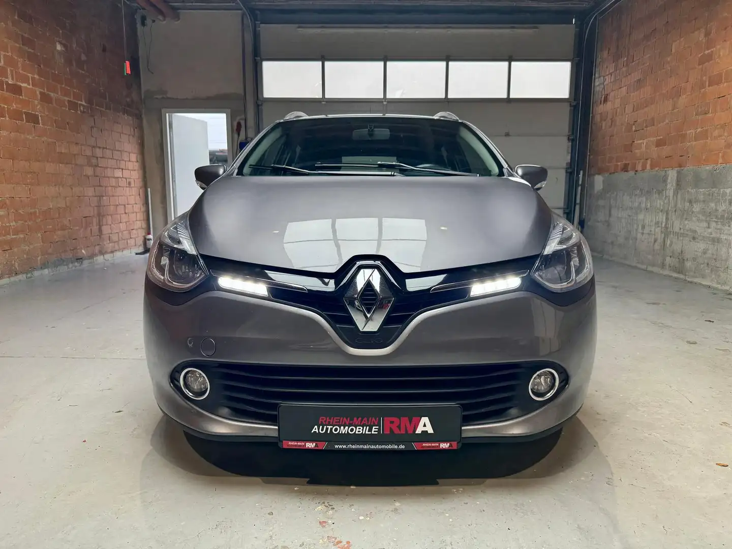 Renault Clio Dynamique 1.5 dCi+KLIMA+PDC+NAVI+TÜV-NEU+ Gris - 2