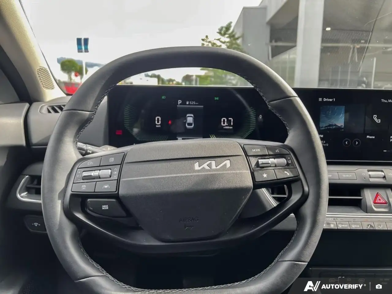 Kia K4 снимка Kia K4