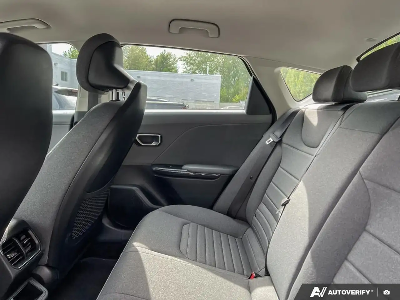 Kia K4 снимка Kia K4