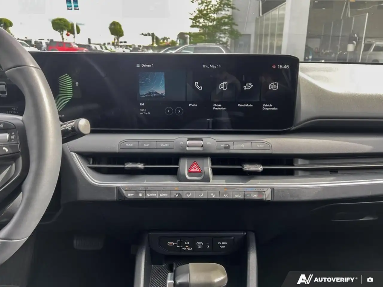 Kia K4 снимка Kia K4