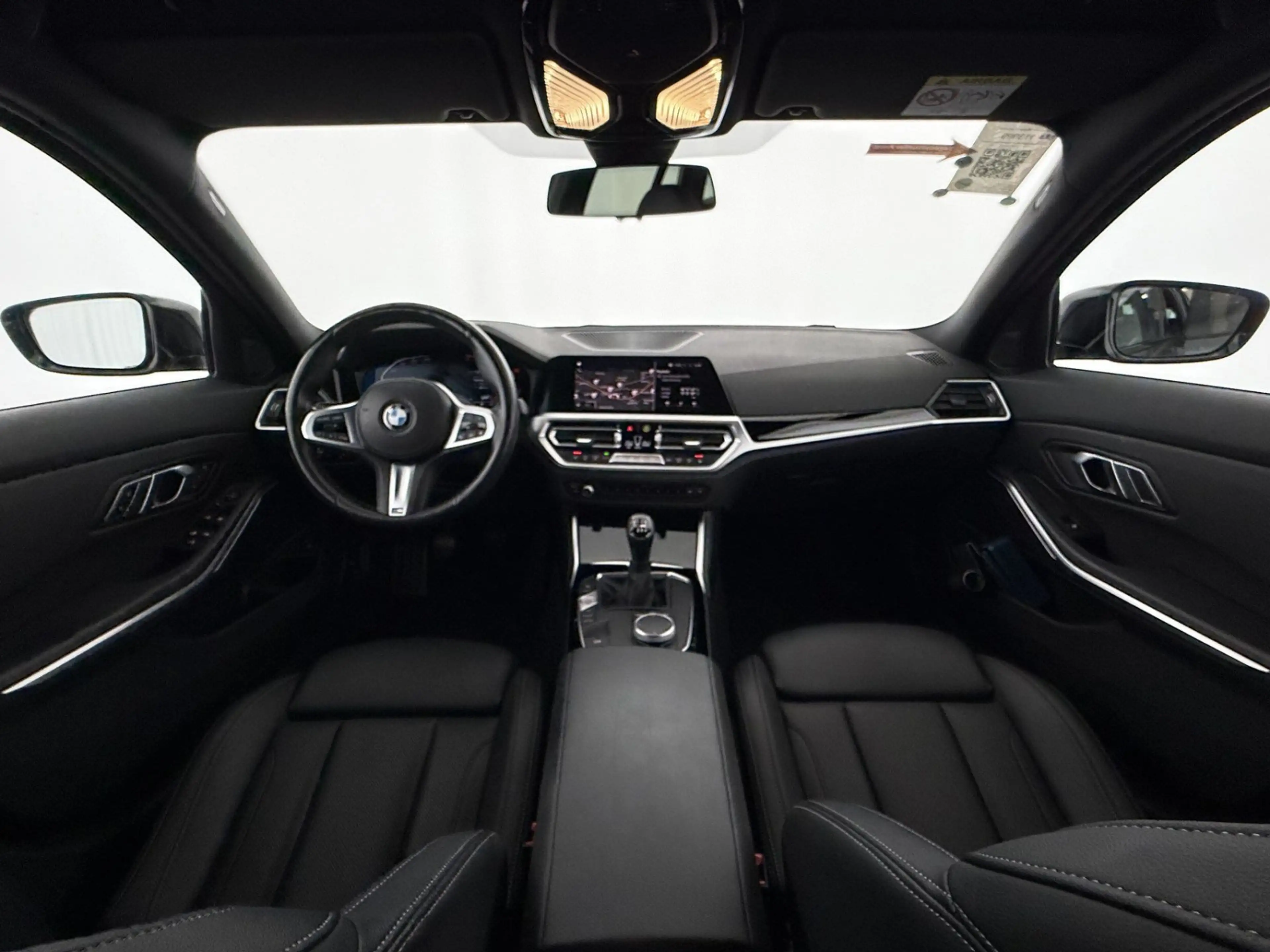 BMW 318 d Touring Sport Line LED LEDER NAVI SITZHZG — photo 14