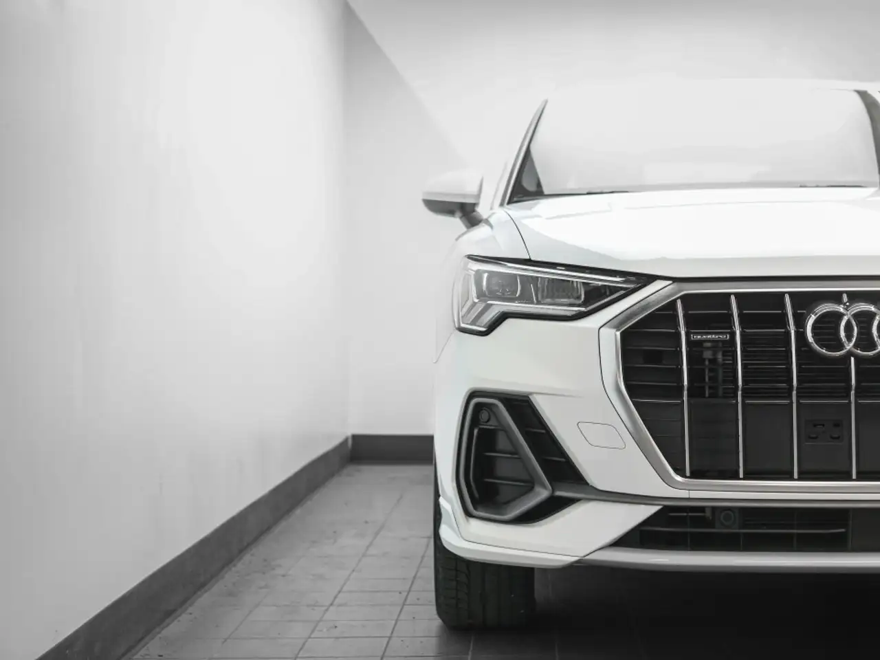 Audi Q3 снимка Audi Q3