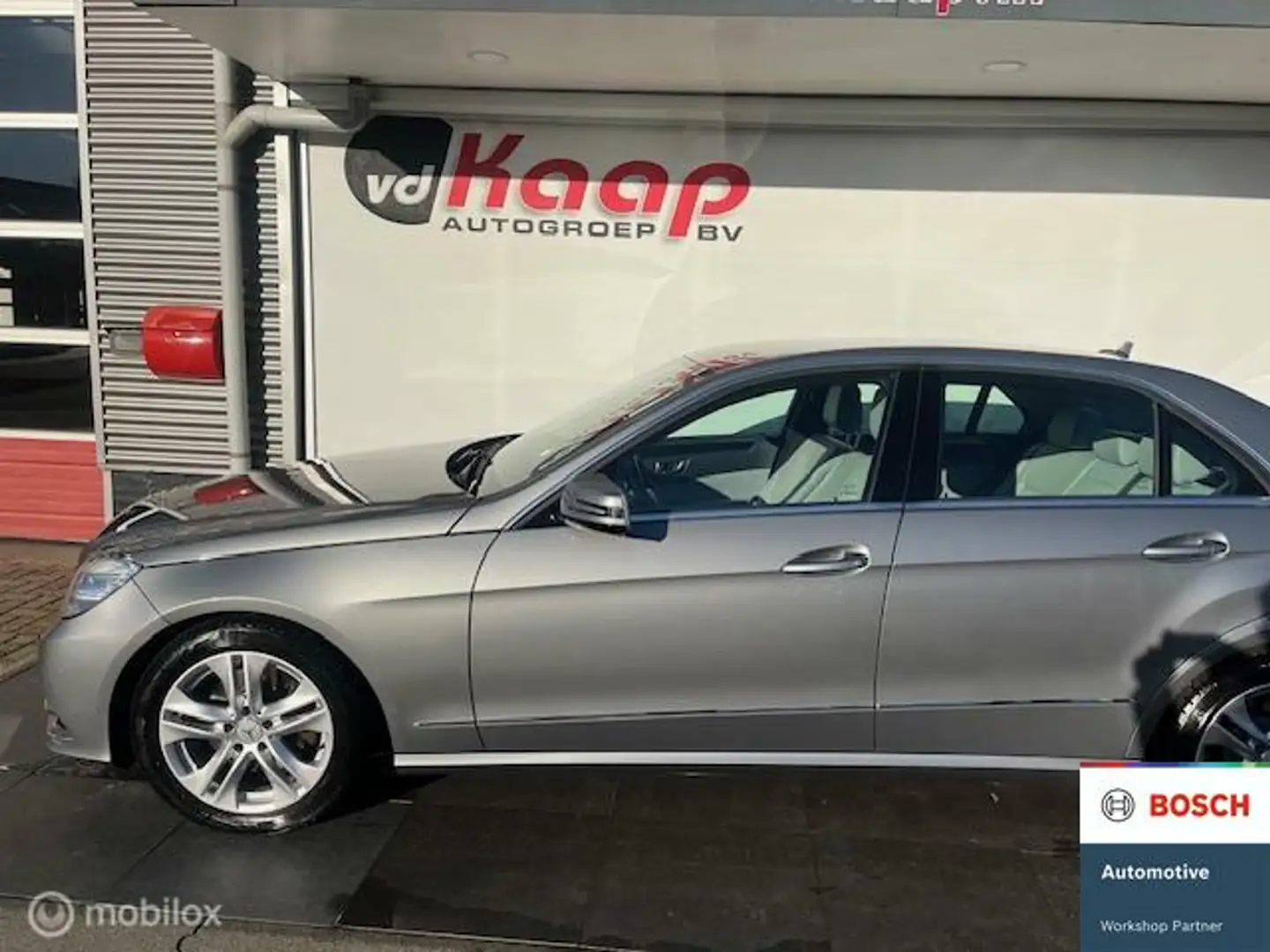 Mercedes-Benz E 300 CDI Avantgarde Grijs - 2