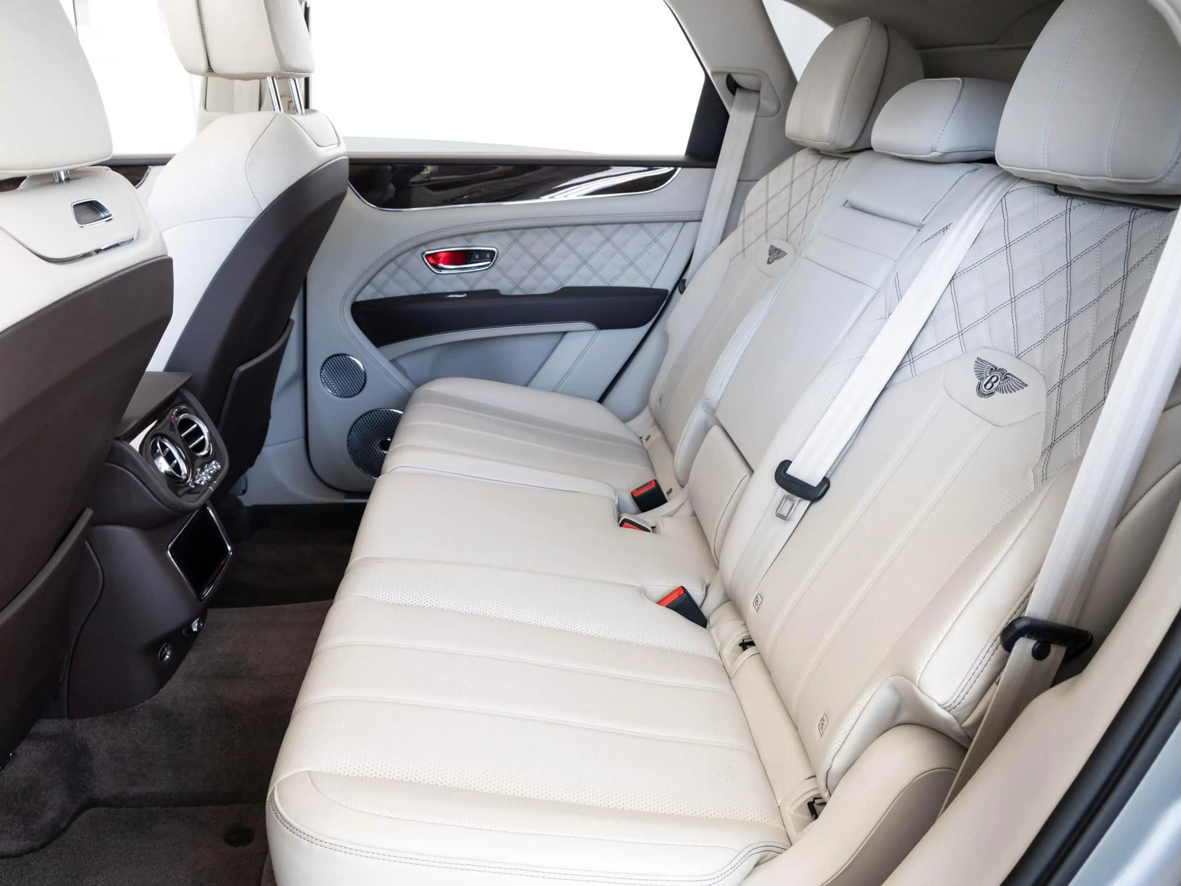 Bentley Bentayga V8 First Edition von BENTLEY FRANKFURT — photo 9