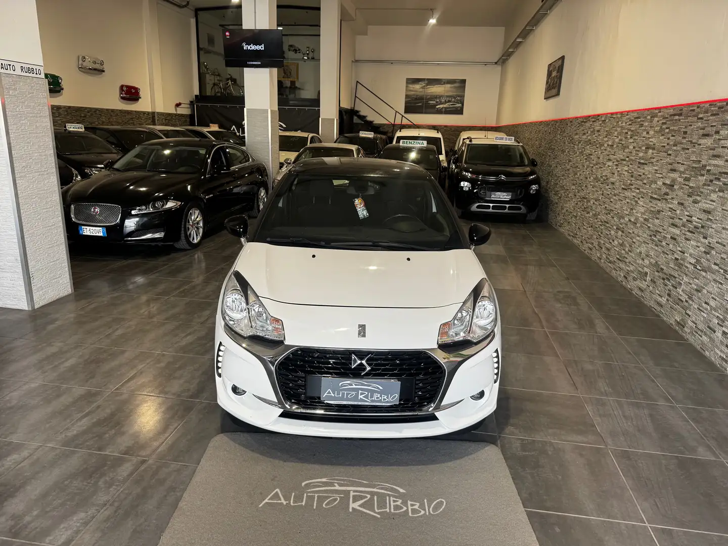 DS Automobiles DS 3 DS3 1.6 bluehdi So Chic 75cv my16 Bianco - 2