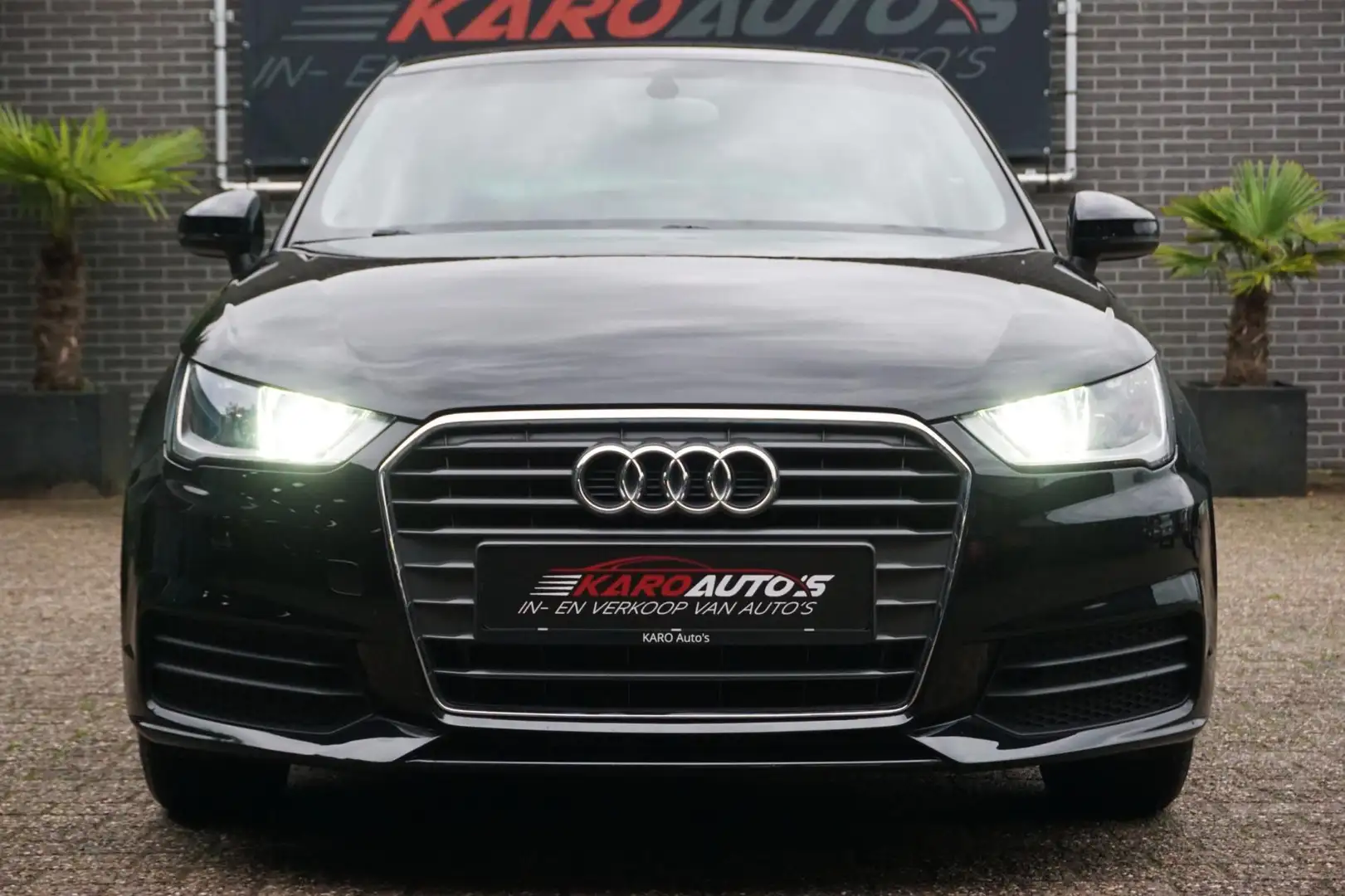 Audi A1 1.4 TDI Pro Line Leer Navi Cruise Airco Pdc Nwe AP Noir - 2