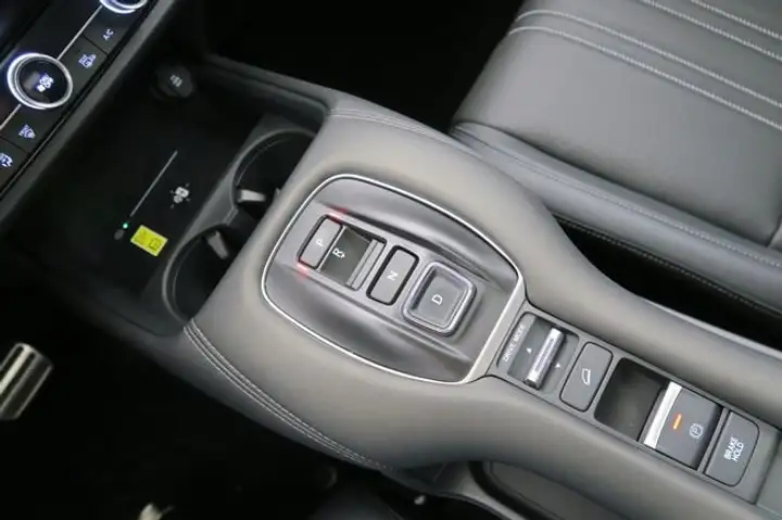 Honda HR-V 2025, foto 12
