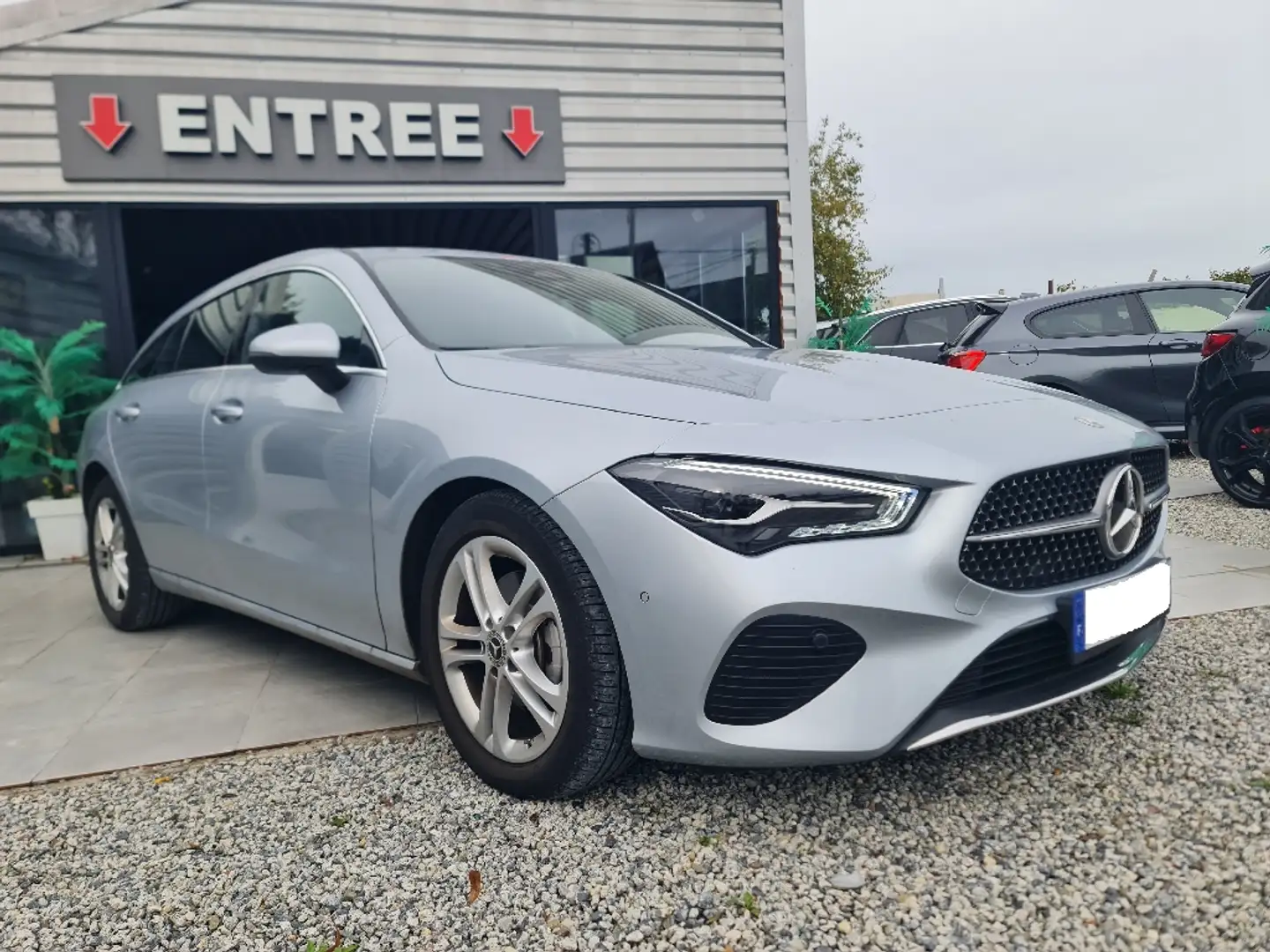 Mercedes-Benz 2.0L CDI 116 CV * 8G-DCT Business Line * 9 900 KM * REPRISE POSSIBLE * - 1