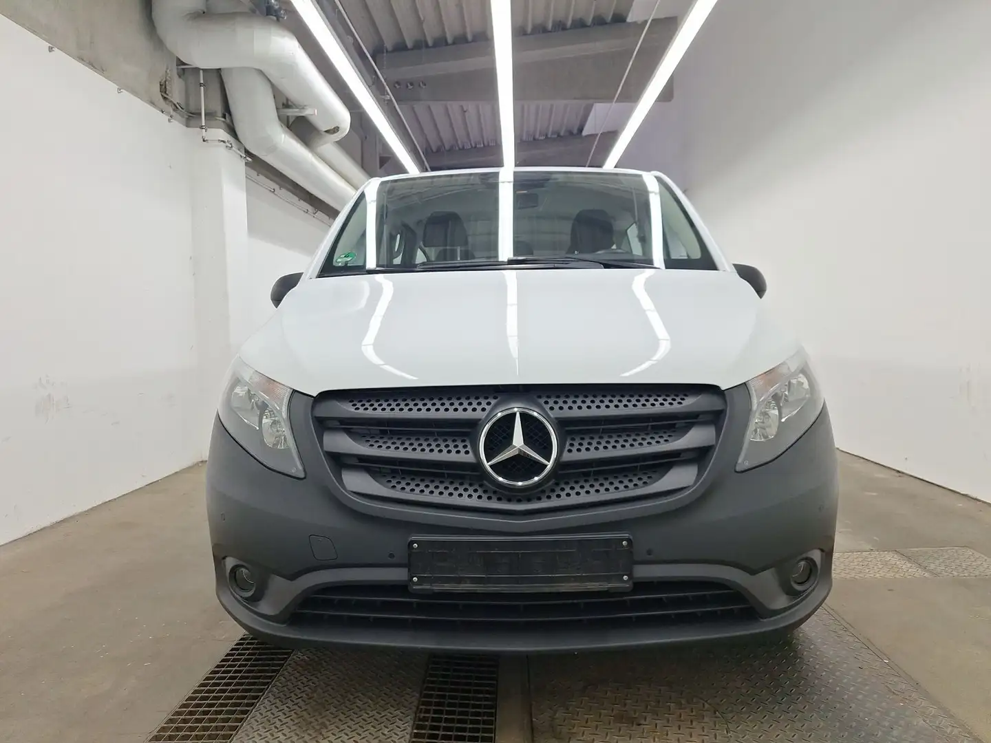 Mercedes-Benz Vito 114 Start+Stop GRA Parktronic AppleCarPlay DAB Wit - 2