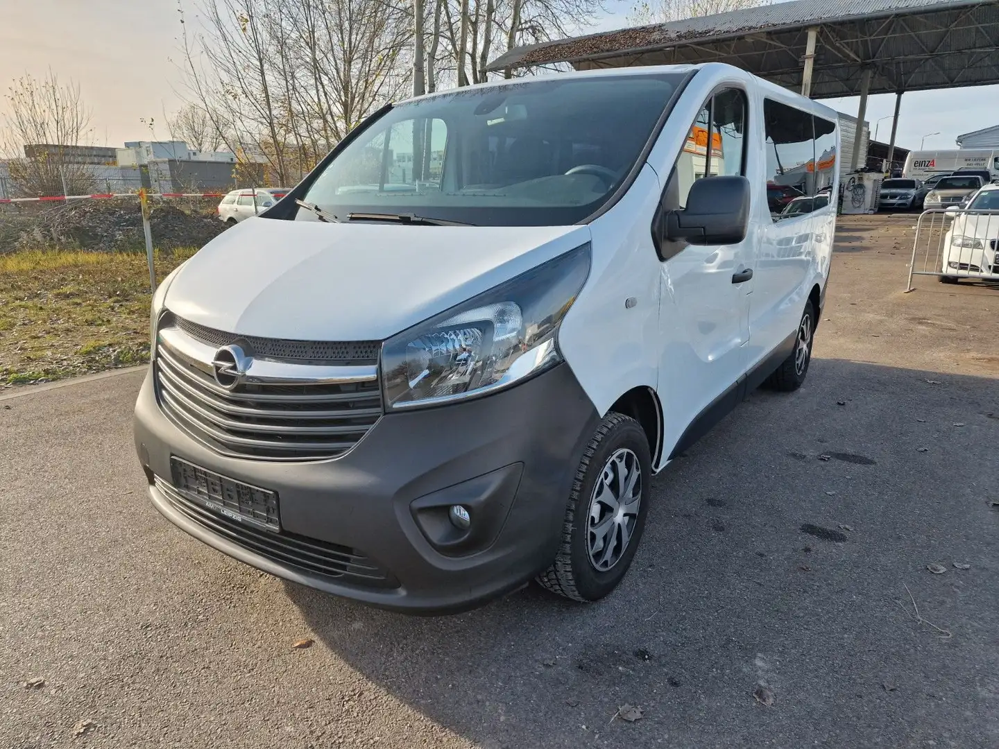 Opel Vivaro B Kasten/Kombi Combi L1H1 2,7t Weiß - 2