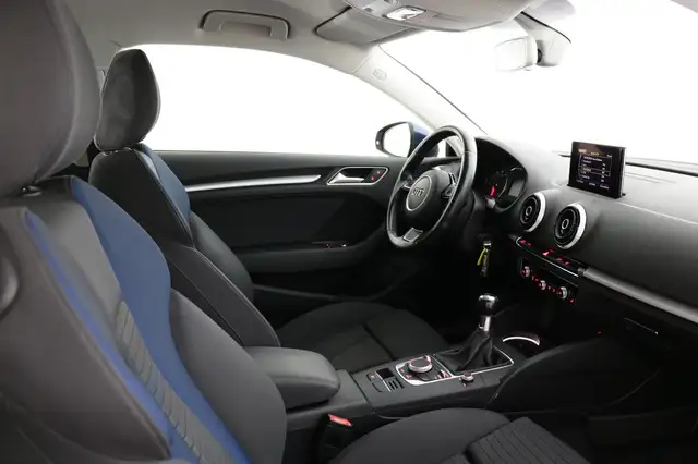 Audi A3 view 12