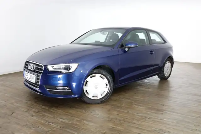 Audi A3 view 3