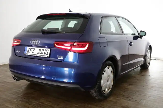 Audi A3 view 9