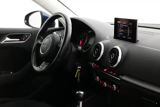 Audi A3 view 10