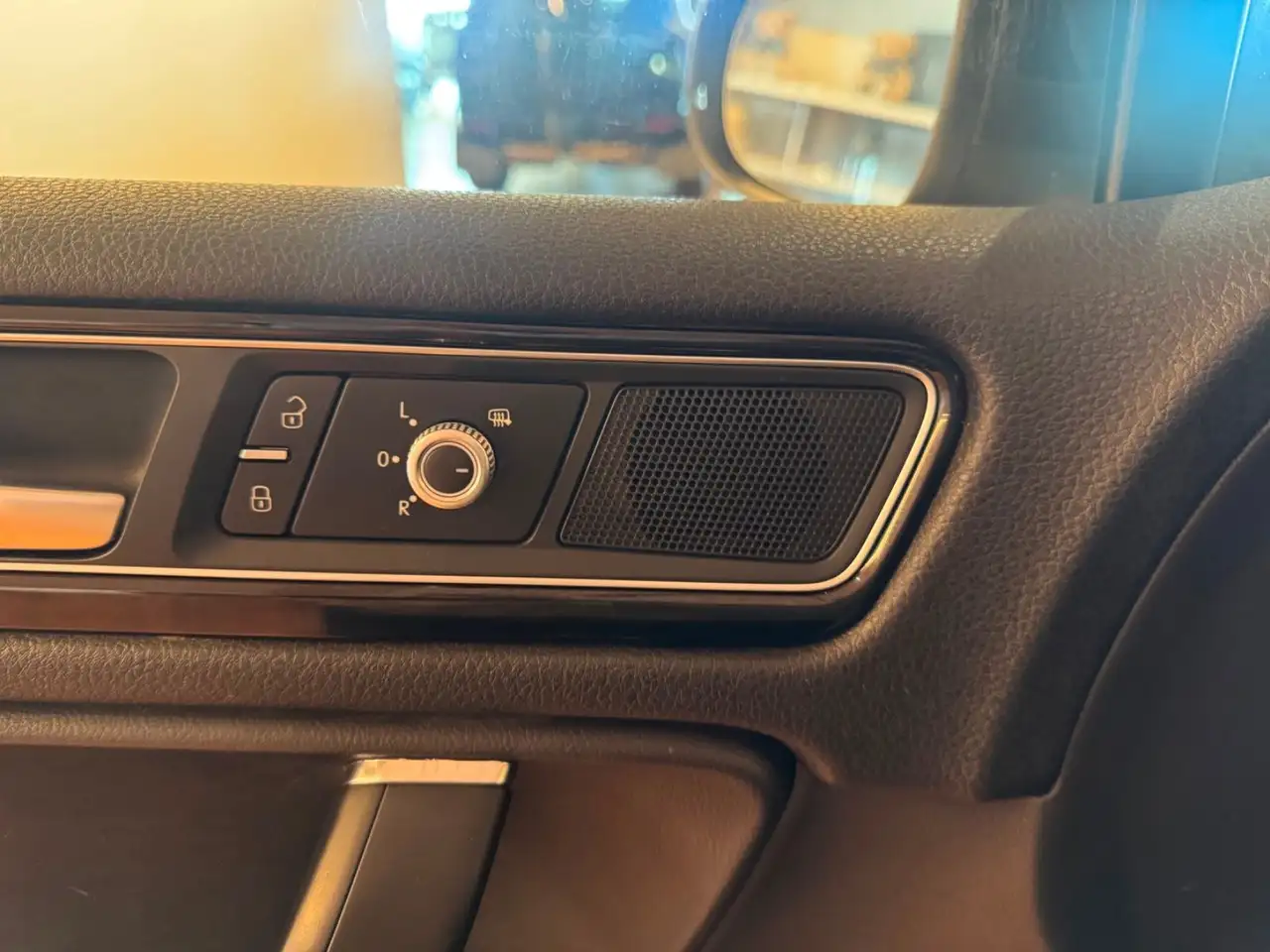 Volkswagen Touareg снимка Volkswagen Touareg