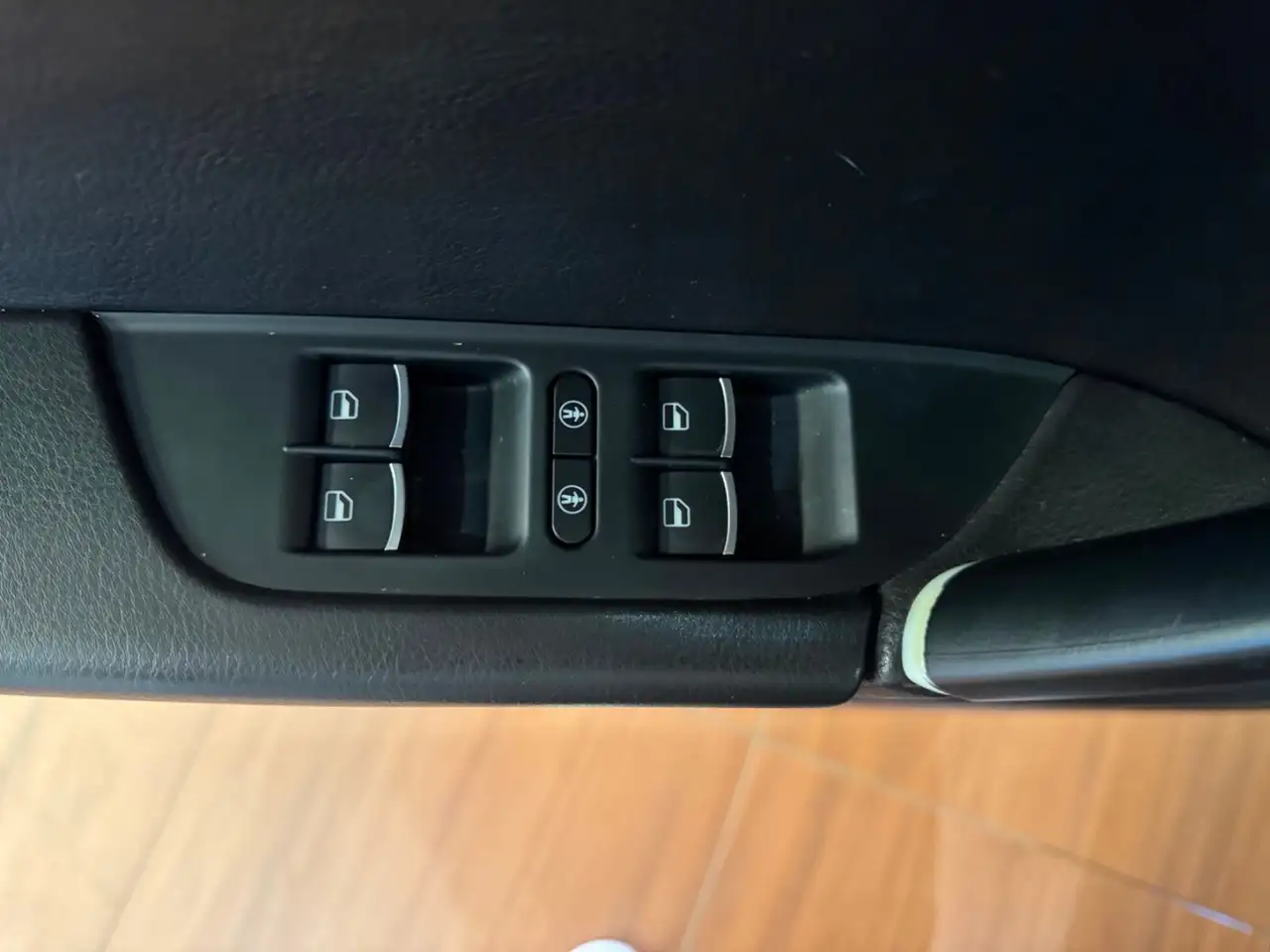 Volkswagen Touareg снимка Volkswagen Touareg