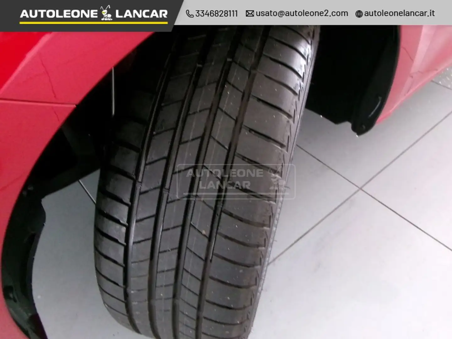 SEAT Leon 5 porte FR 1.5 TSI 96 kW (130 CV) Benzina Manuale Rosso - 2