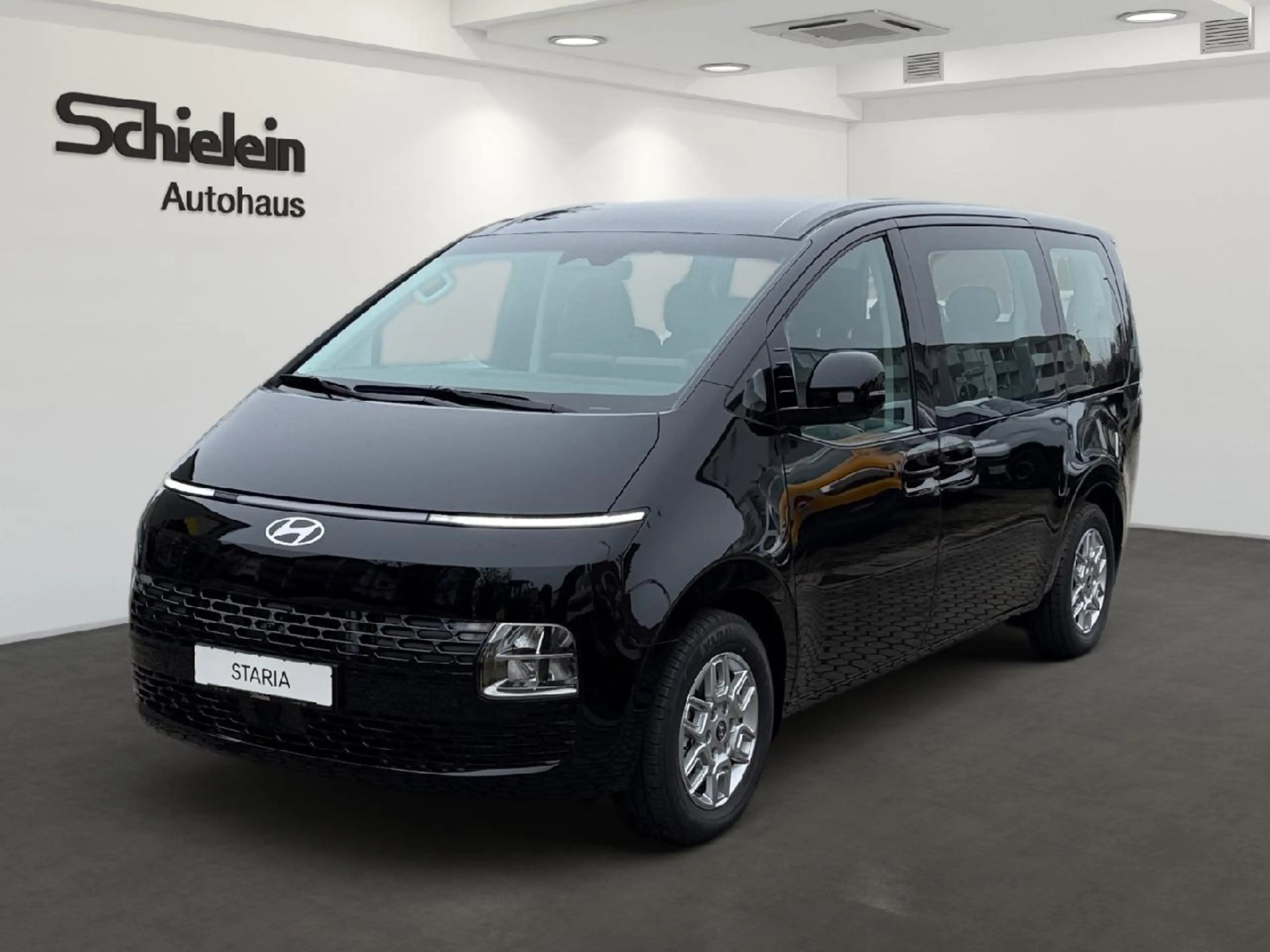 Hyundai STARIA 1.6 T-GDI 225 PS Hybrid 9-Sitzer Trend