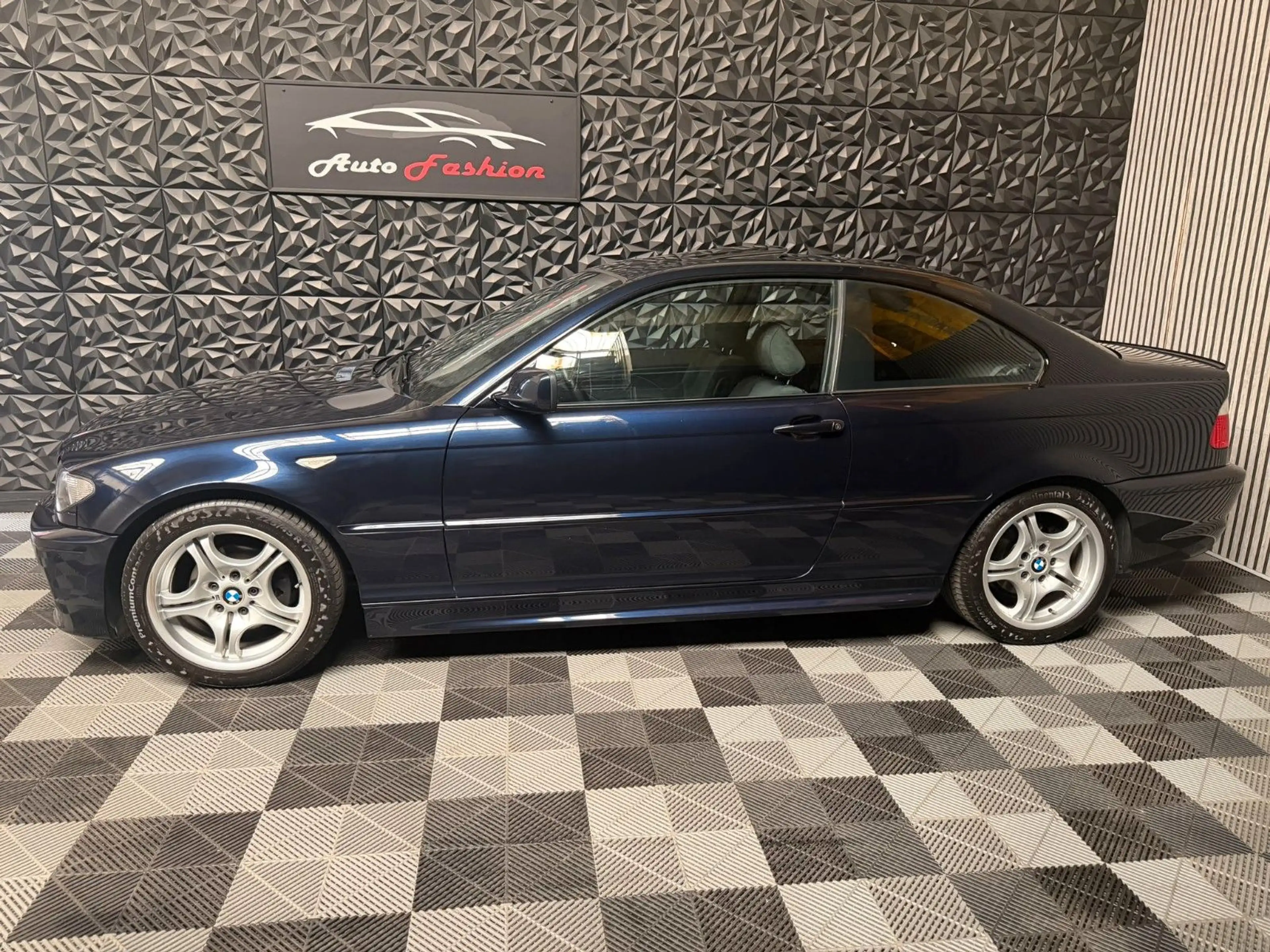 BMW 320 Ci Coupe M-Paket 1.HAND — photo 2