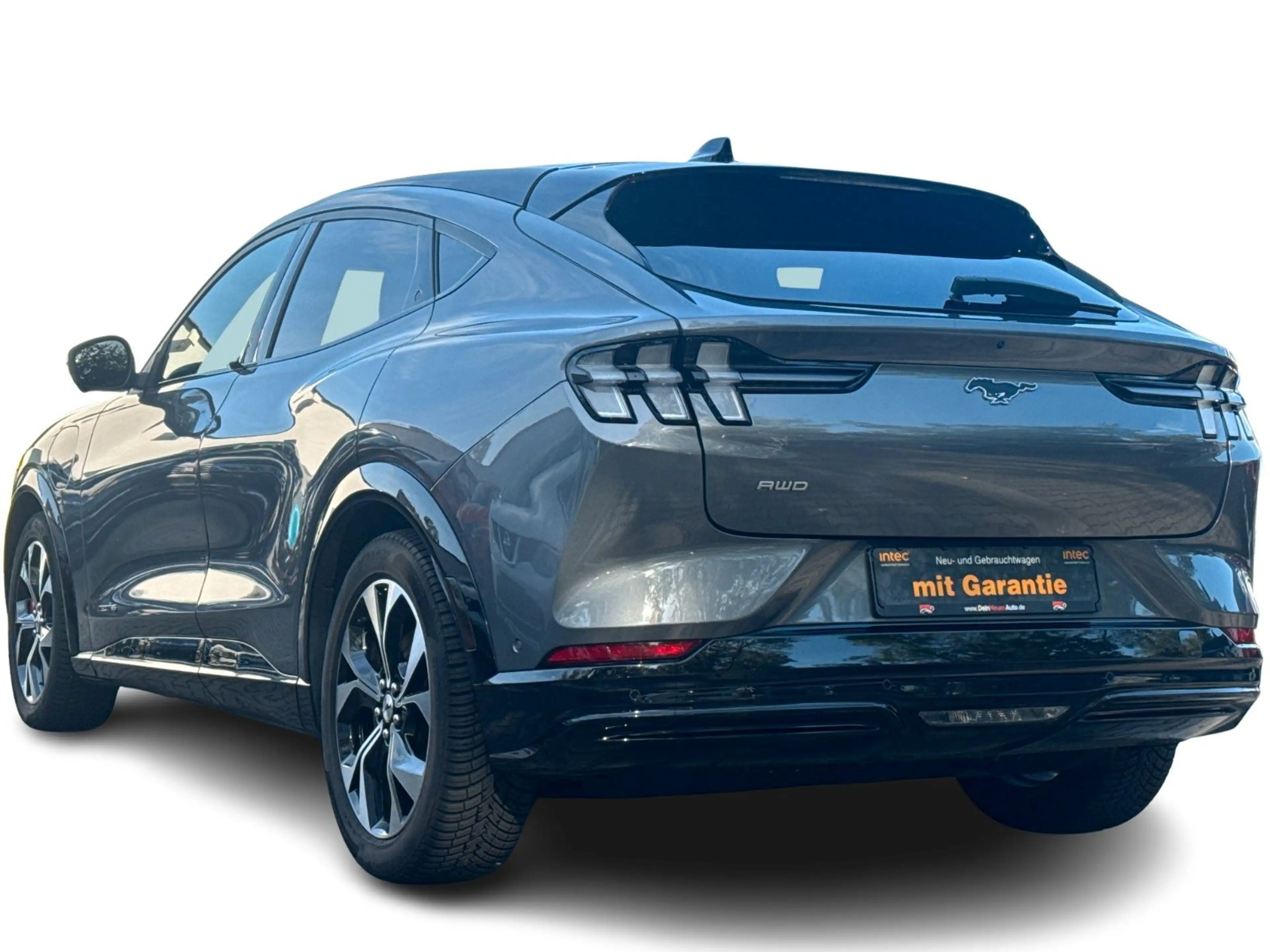 Ford Mustang Mach-E Premium AWD Memory*Matrix*4x4* — photo 9