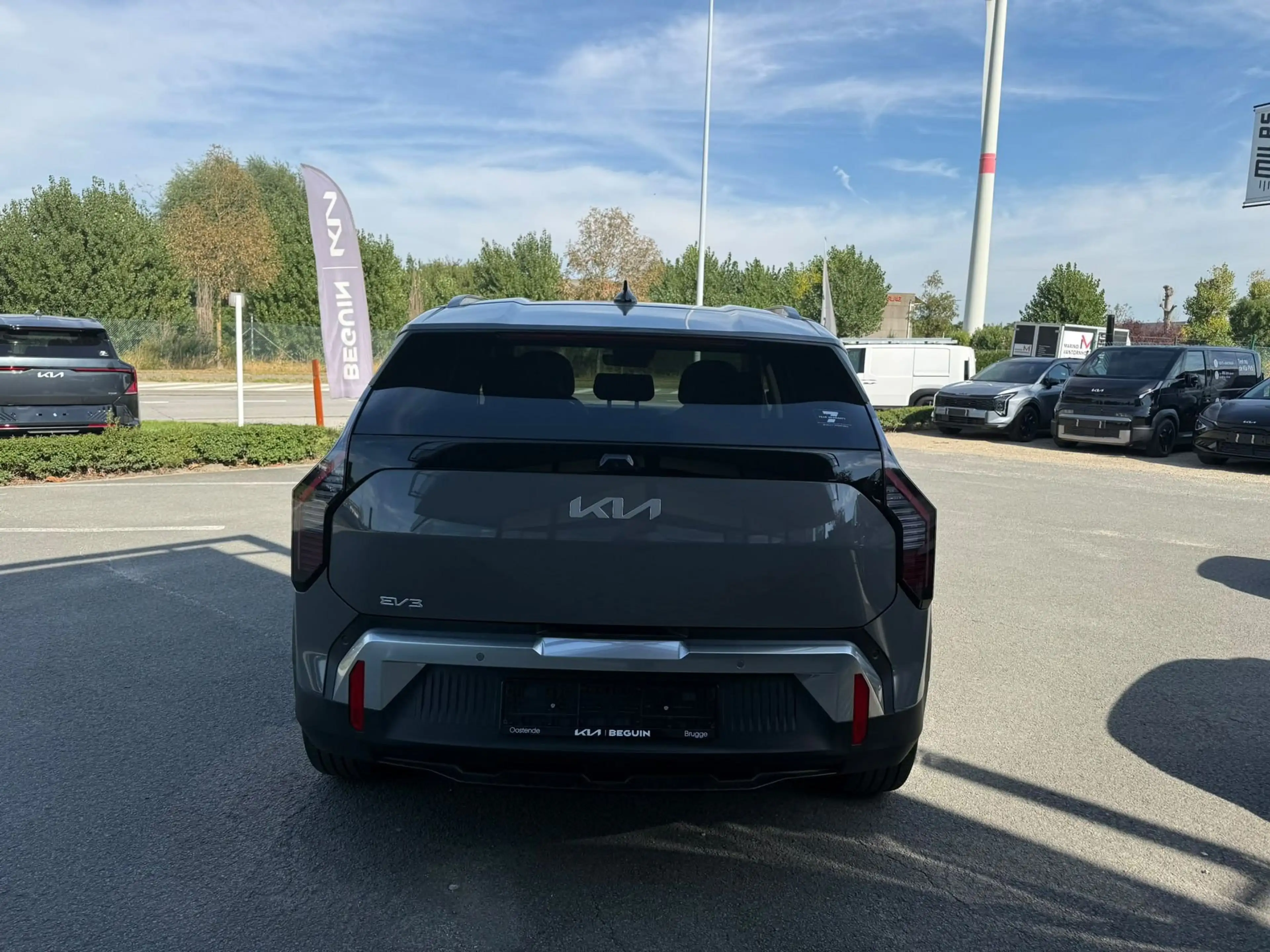 Kia EV3 58,3 kWh Earth — photo 5