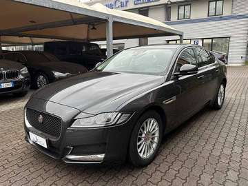 2.0 d Pure BERLINA AUTOMATICA TELECAMERA IVA ESP