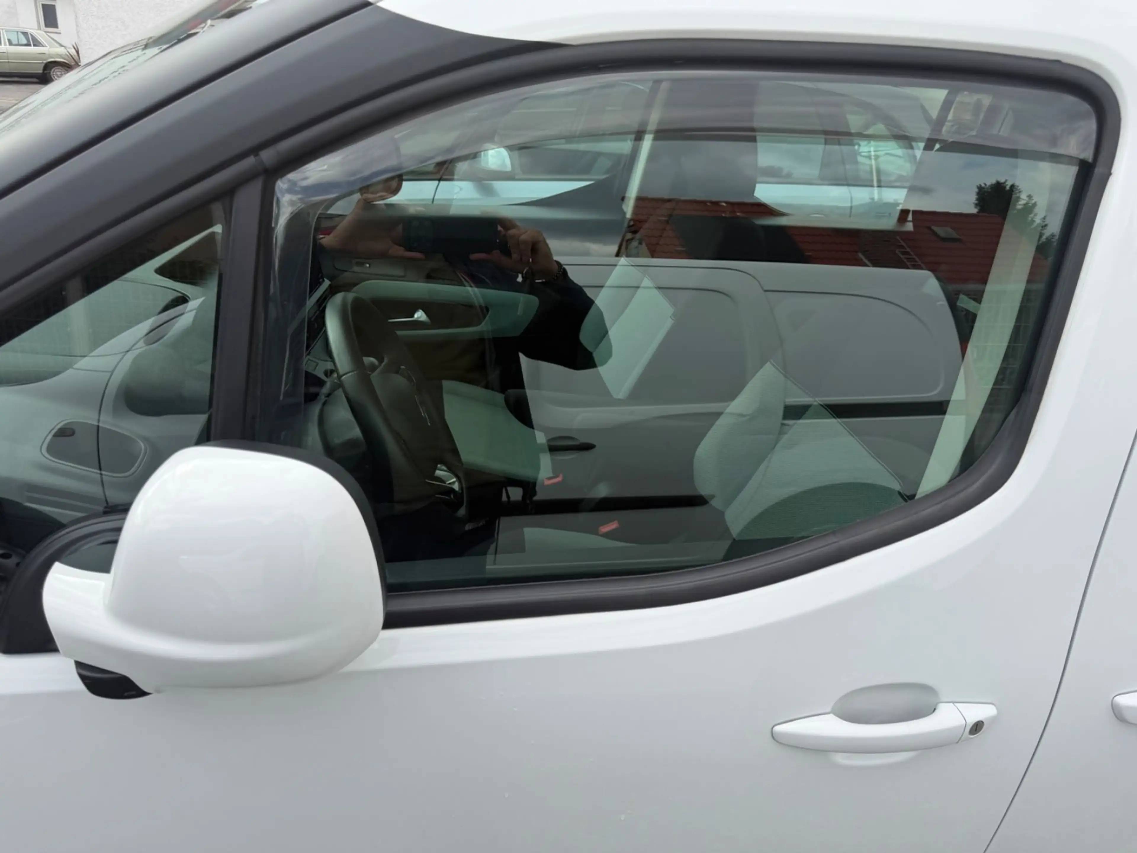 Citroen Berlingo Feel M — photo 14