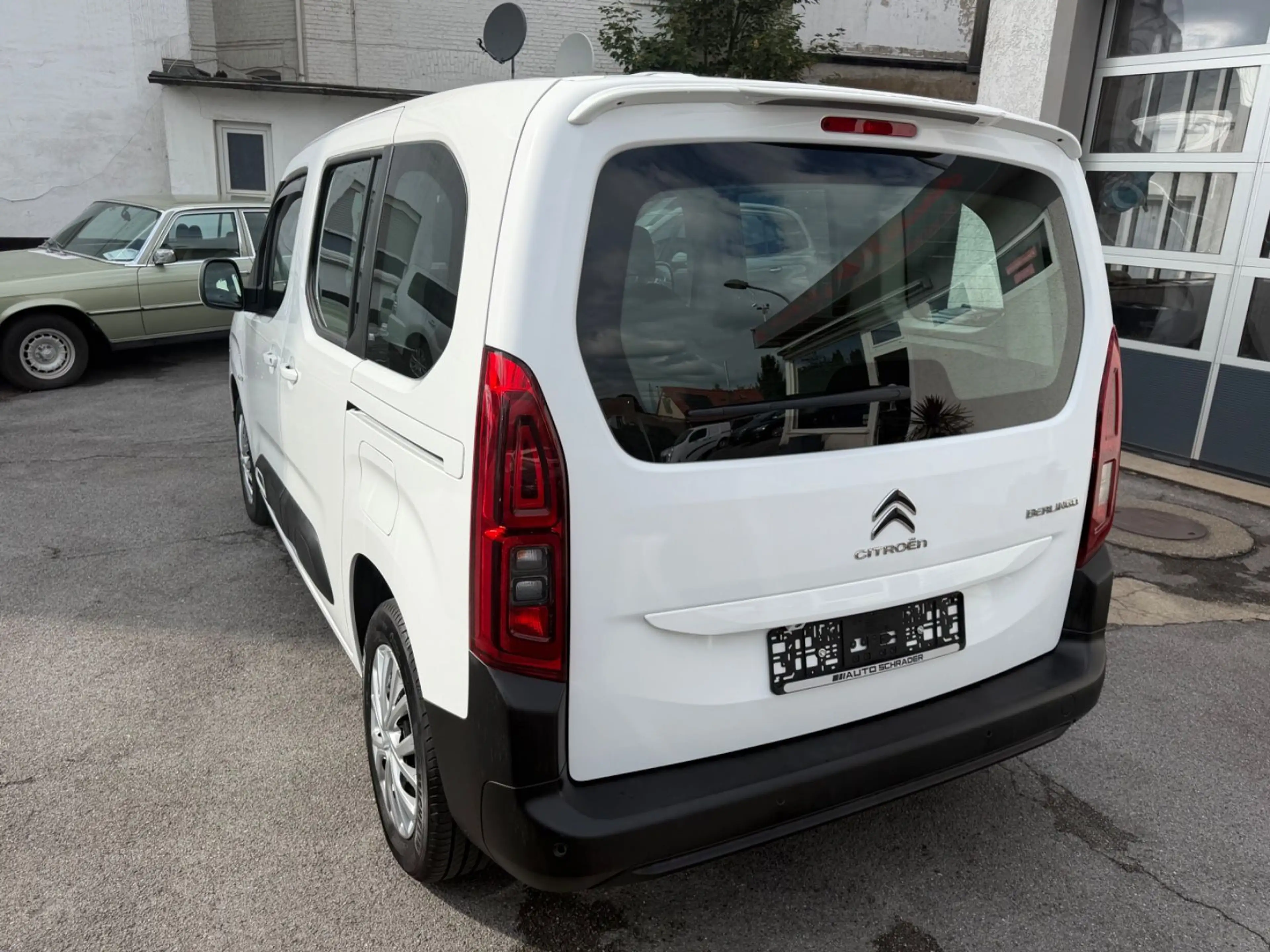 Citroen Berlingo Feel M — photo 6