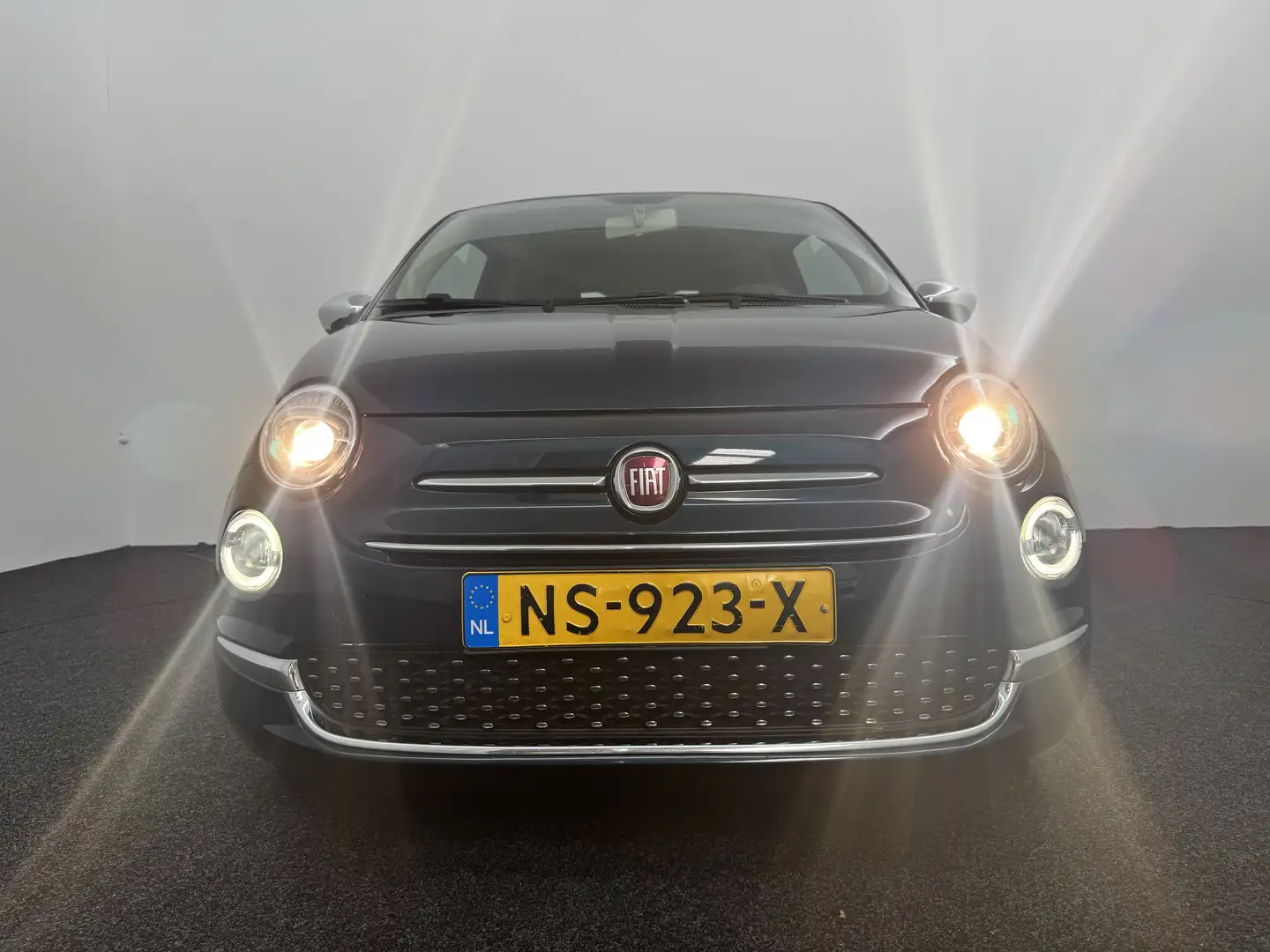 Fiat 500 0.9 TwinAir Turbo Lounge met panoramdak Blauw - 2