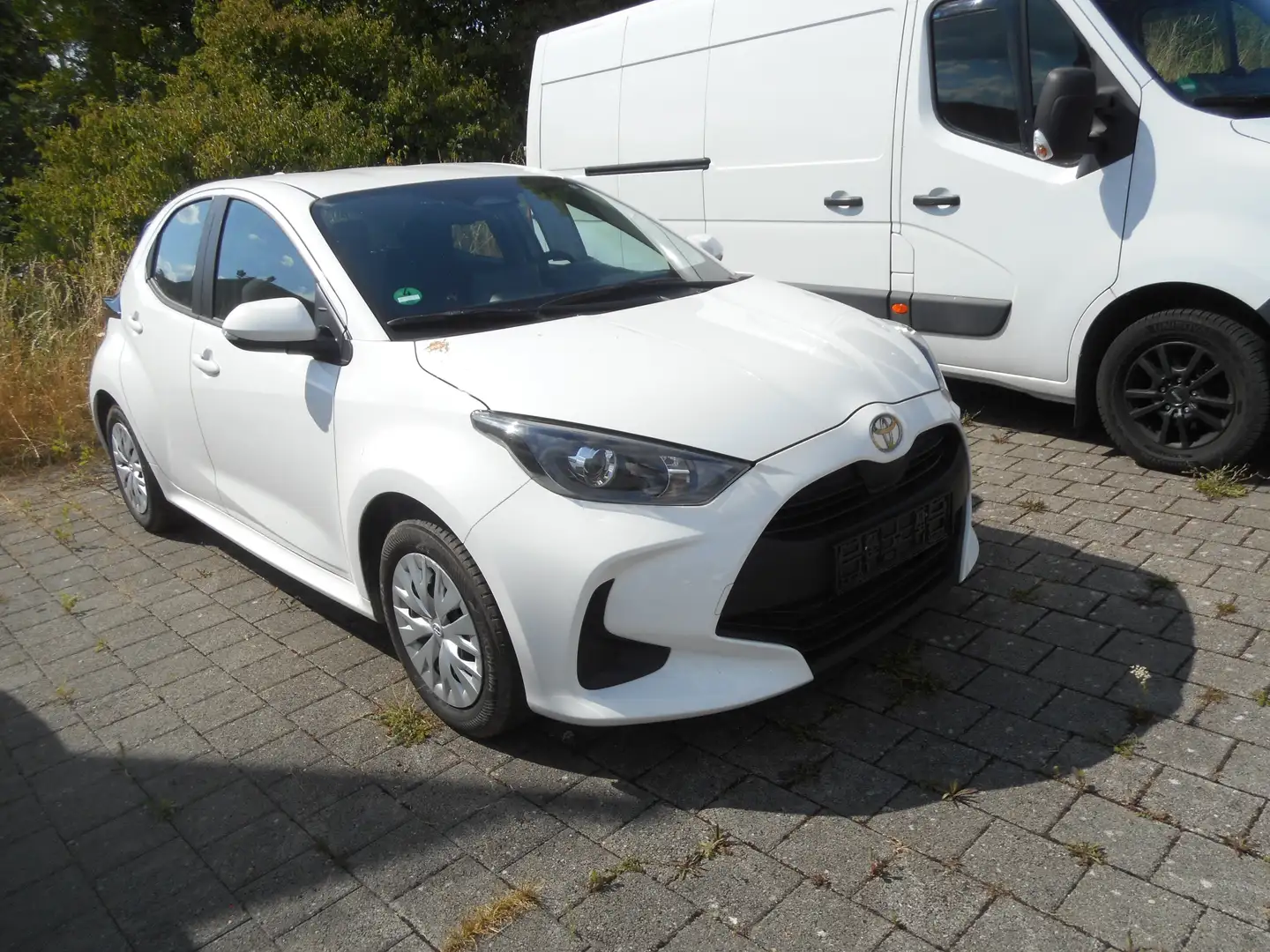 Toyota Yaris Hybrid Business Edition Navi Sitzheizung RFK TSS Wit - 2