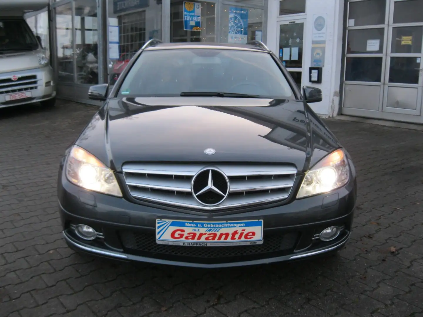 Mercedes-Benz C 250 T CDI  Avantgarde BlueEfficiency Grau - 2
