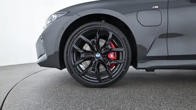 BMW 330 e xDrive Ansicht 7