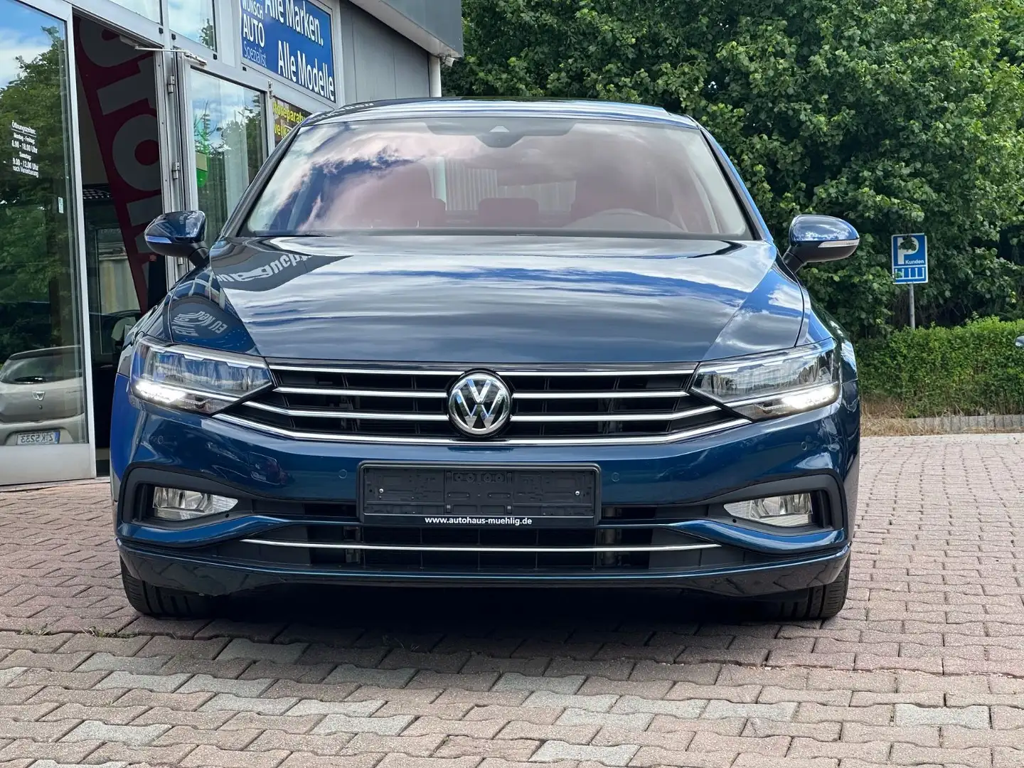 Volkswagen Passat Lim. *DGS*PANOdach*Masagesitz* Niebieski - 2