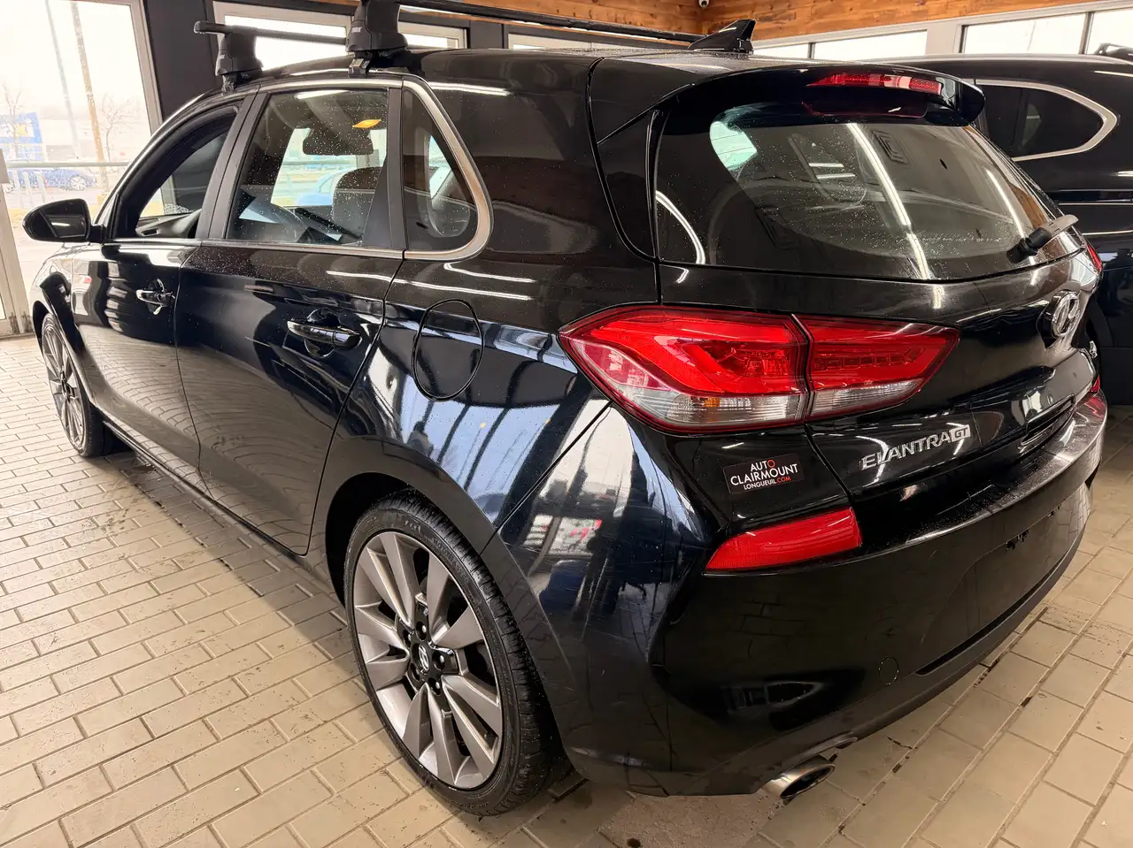 Hyundai ELANTRA снимка Hyundai ELANTRA