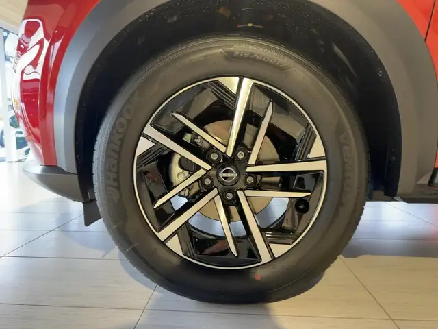 Nissan Juke view 22