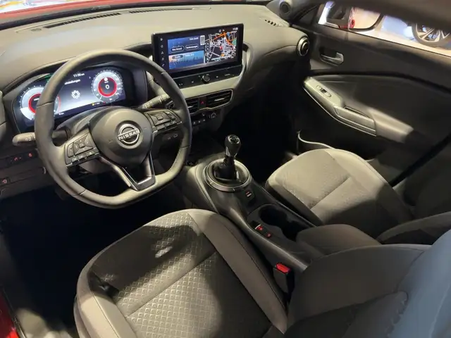Nissan Juke view 11