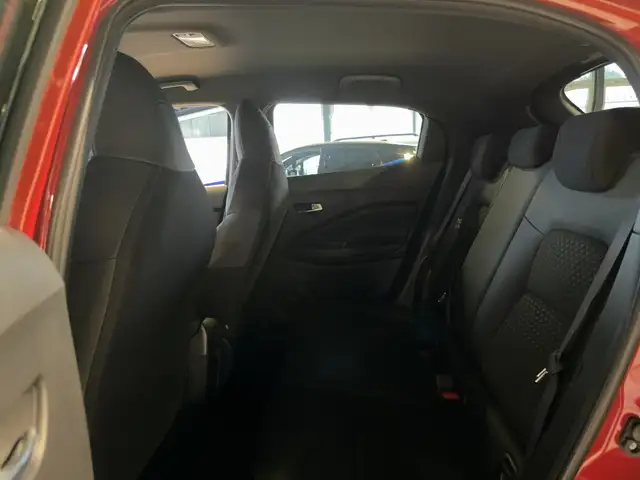 Nissan Juke view 13