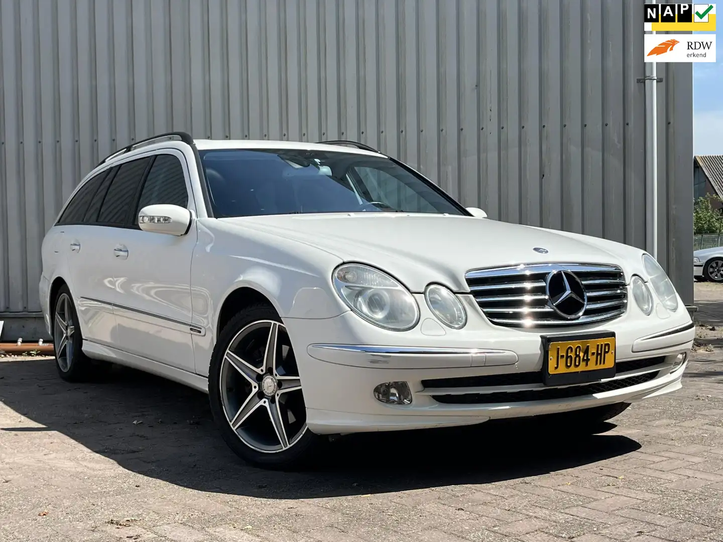 Mercedes-Benz E 320 Combi Avantgarde 4-Matic Schuifdak Trekhaak Blanc - 1